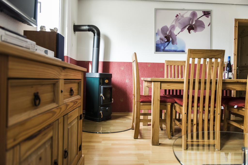 Ferienwohnung Casa Casimir Mit Elbblick, Balkon Und Grossen Garten Dresden Ruang foto